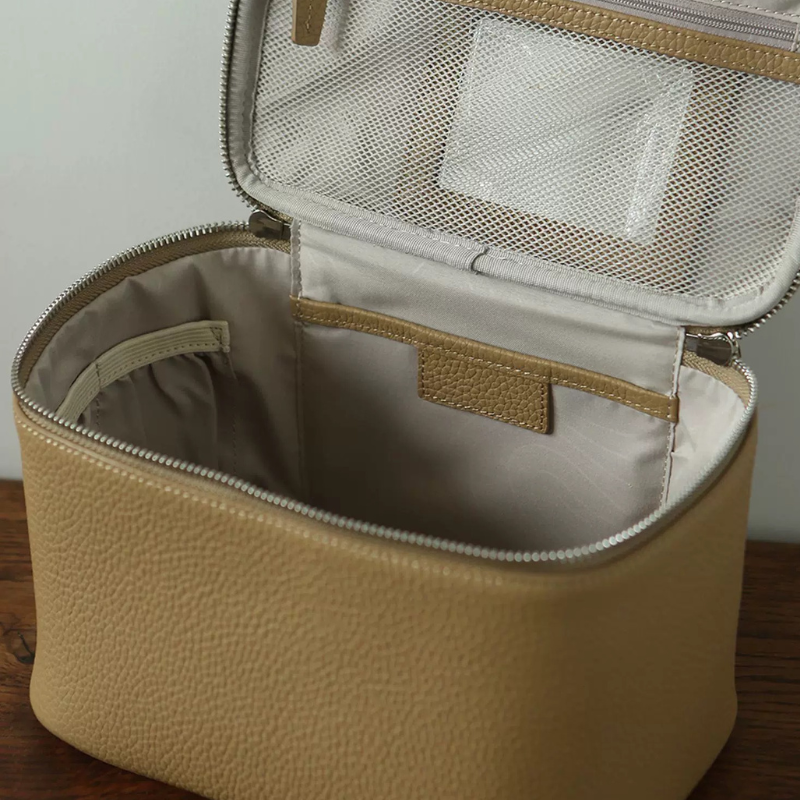 Leather Vanity Case Sand