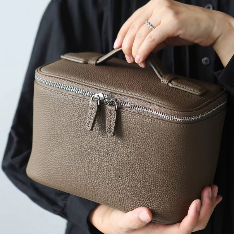 Leather Vanity Case Etoupe